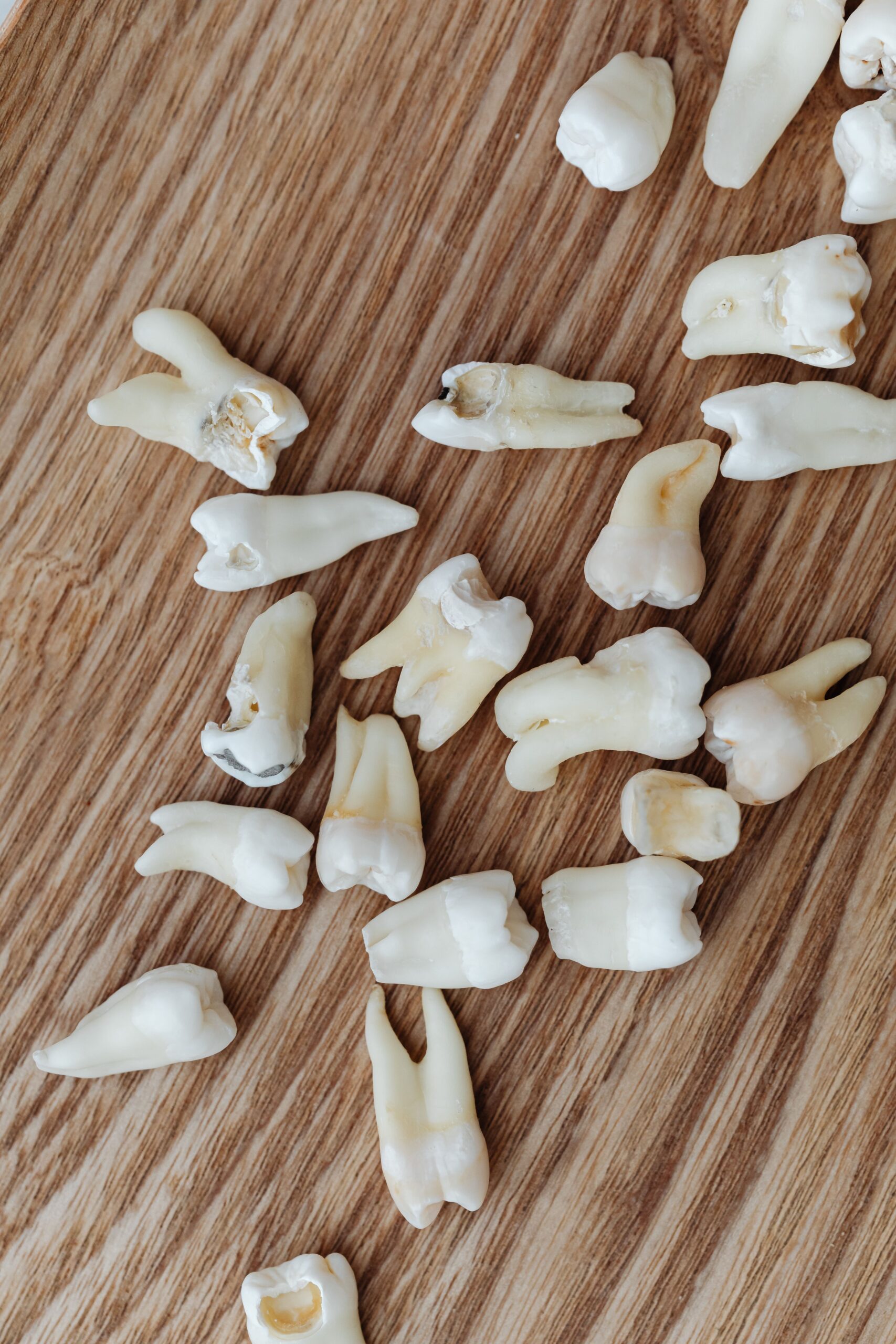 A patient discussing a tooth concern with a dentist